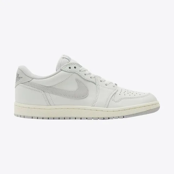 NIKE Air Jordan 1 Low 85